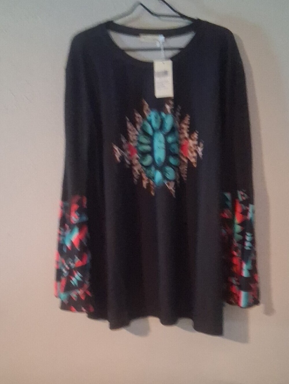 Southern Stitch Aztec Medallion Long Sleeve Top 3XL NWT Black Turquoise - Picture 2 of 11